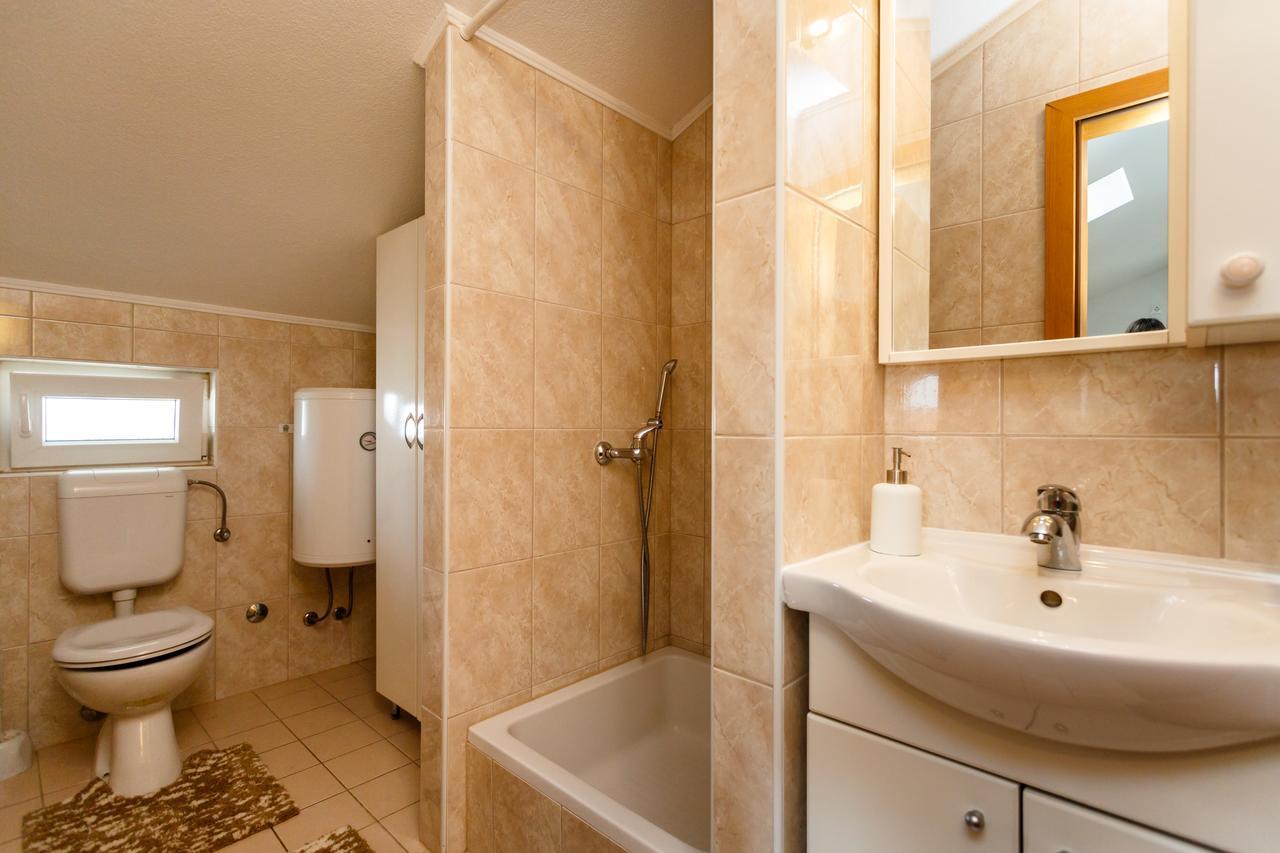Apartments Jura คิร์ก ภายนอก รูปภาพ
