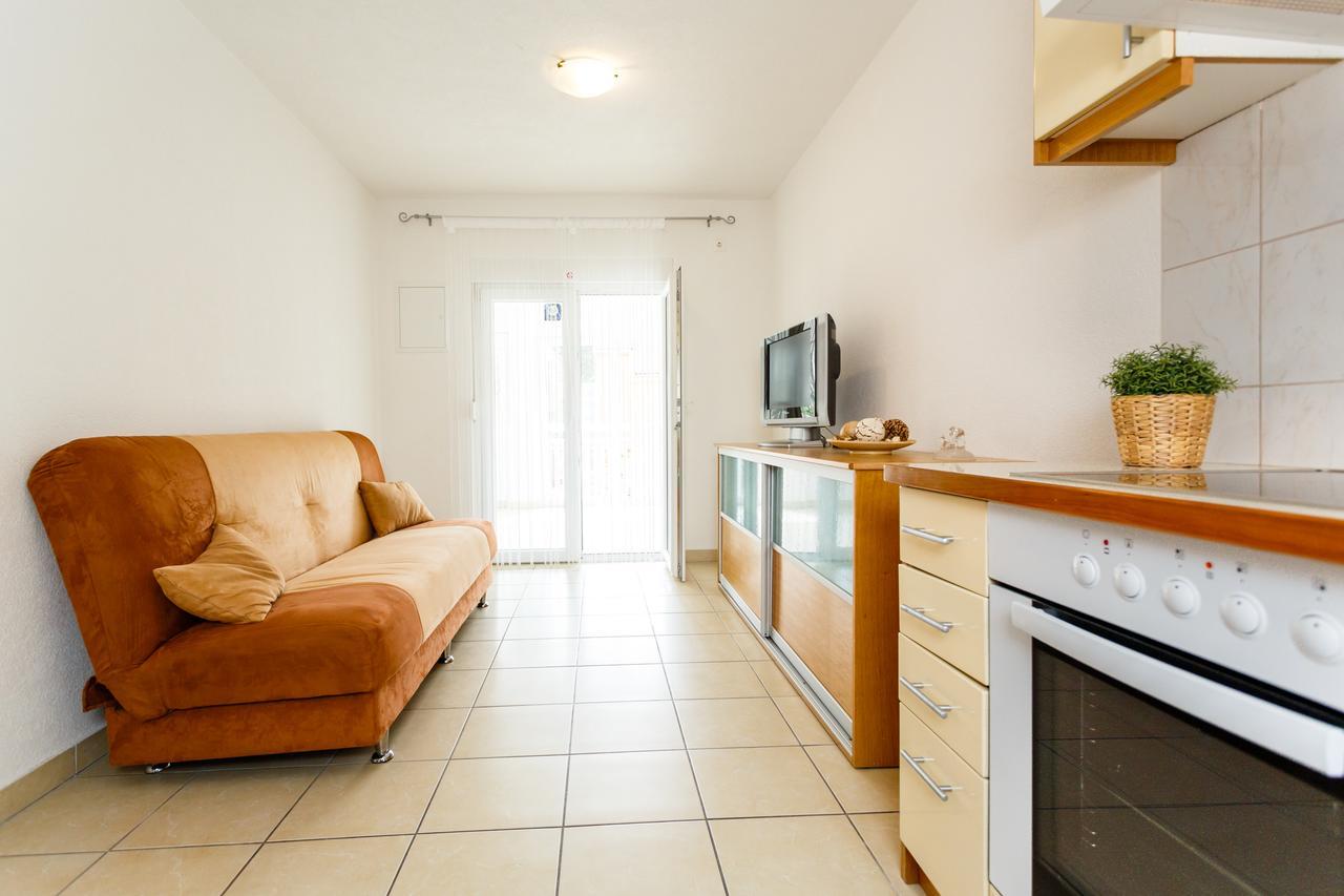 Apartments Jura คิร์ก ภายนอก รูปภาพ
